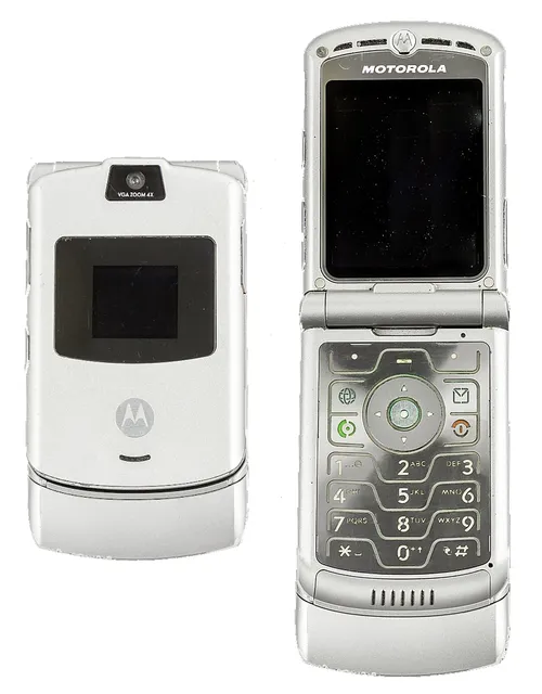RAZR V3